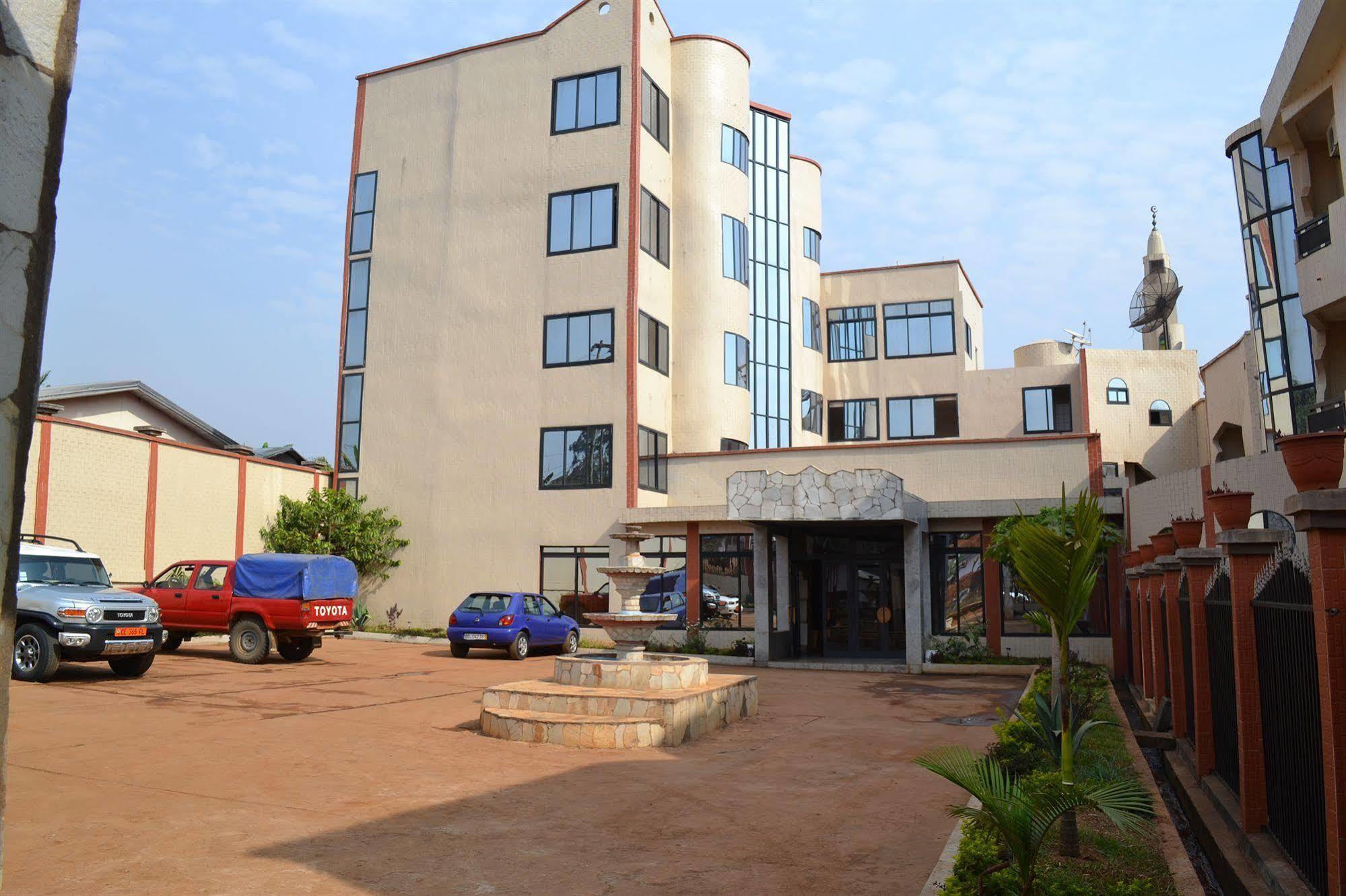 Mawa Hotel Bamenda Exterior foto